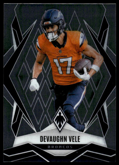 2025 Panini Phoenix #14 Devaughn Vele