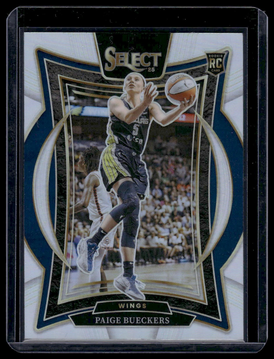 2025 Panini Select WNBA #25 Paige Bueckers Silver