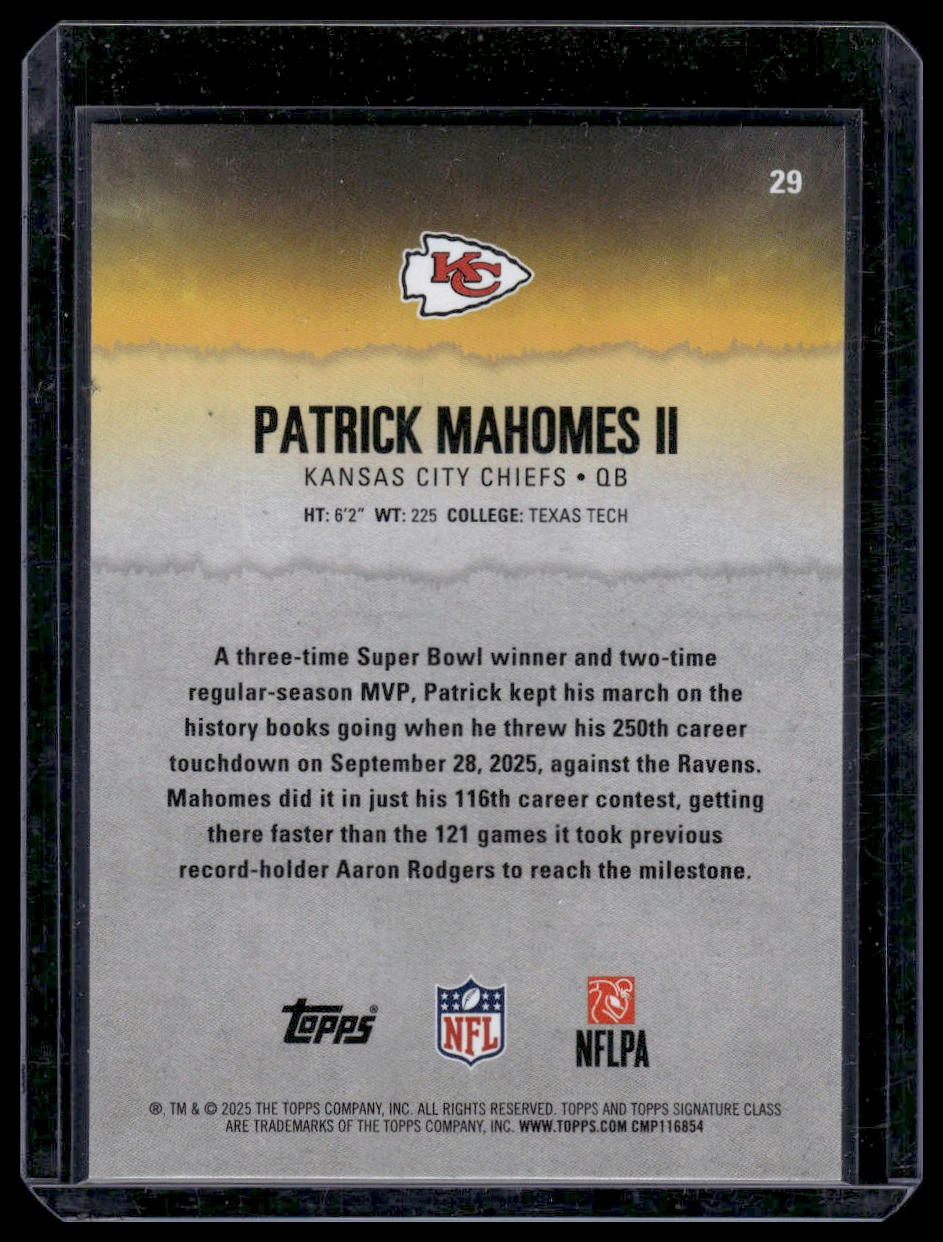 2025 Topps Signature Series Football #29 Patrick Mahomes II